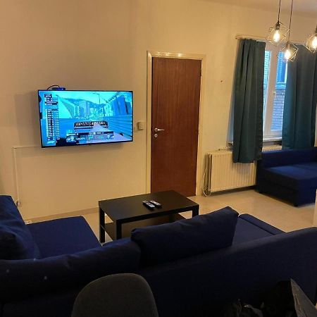 Rent Daily Apartment แอนต์เวิร์ป ภายนอก รูปภาพ